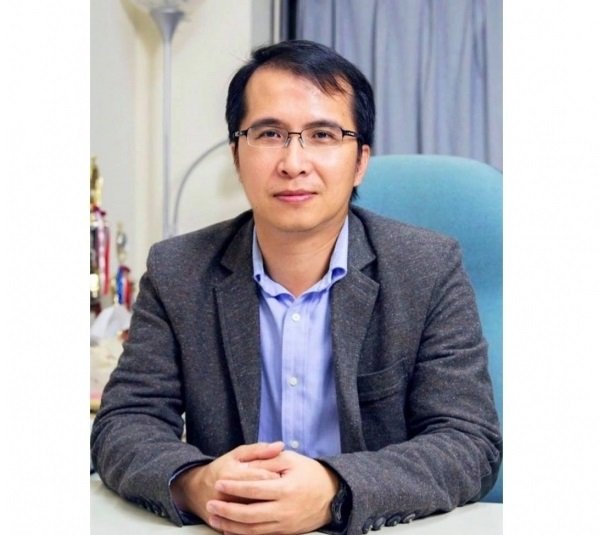 Huei Chu Weng, Professor