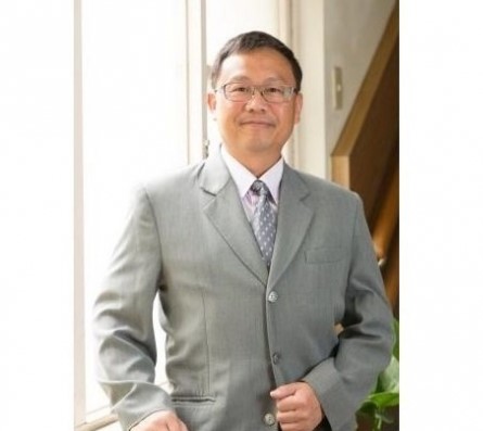 Hsing-Hsin Huang, Professor