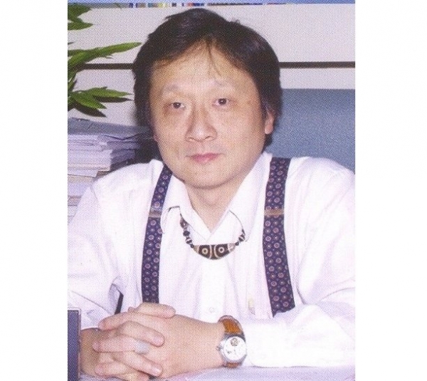 Yuan Kang